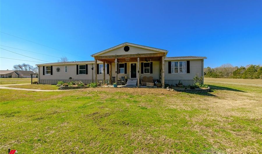 552 Hall Rd, Stonewall, LA 71078 - 4 Beds, 2 Bath