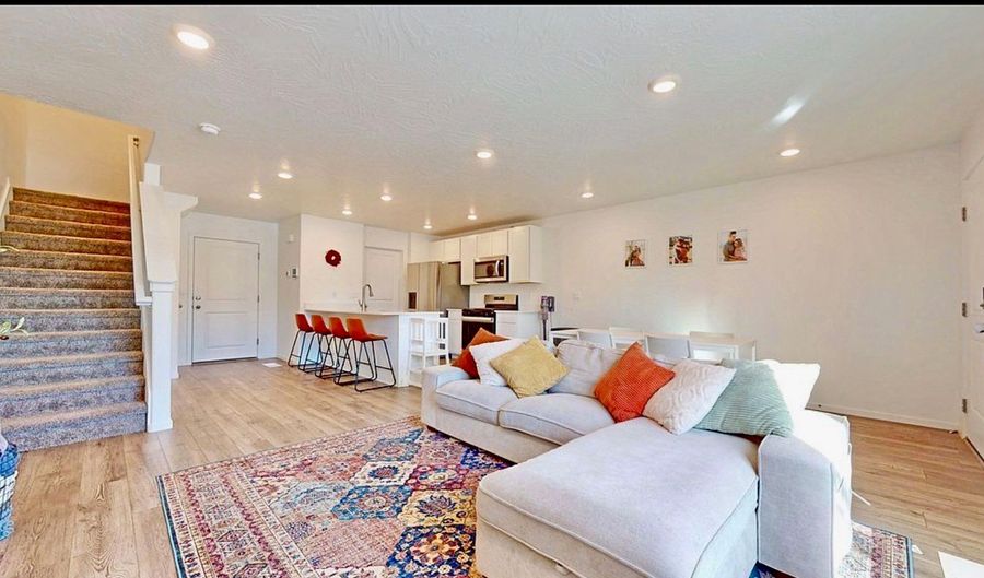 569 S MAY Dr, Cedar City, UT 84720 - 3 Beds, 2 Bath