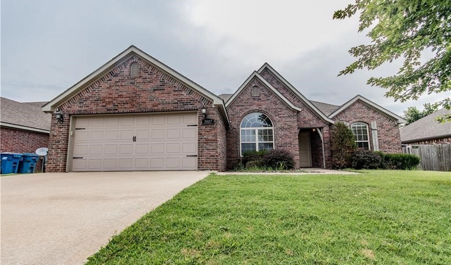 3007 SW Gumleaf Rd, Bentonville, AR 72713 - 4 Beds, 2 Bath