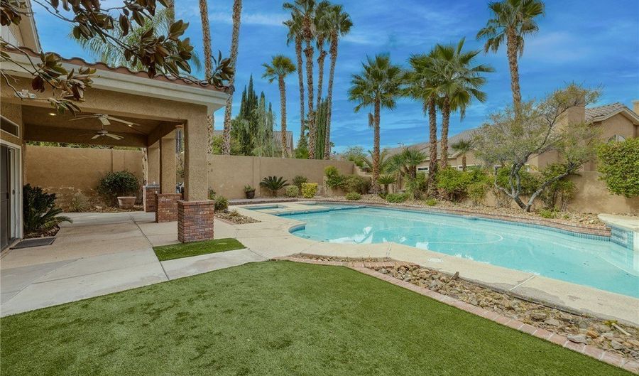 2113 Hillsgate St, Las Vegas, NV 89134 - 4 Beds, 3 Bath