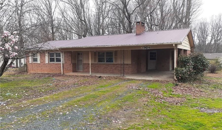3424 Midway Acres Rd, Asheboro, NC 27205 - 3 Beds, 2 Bath