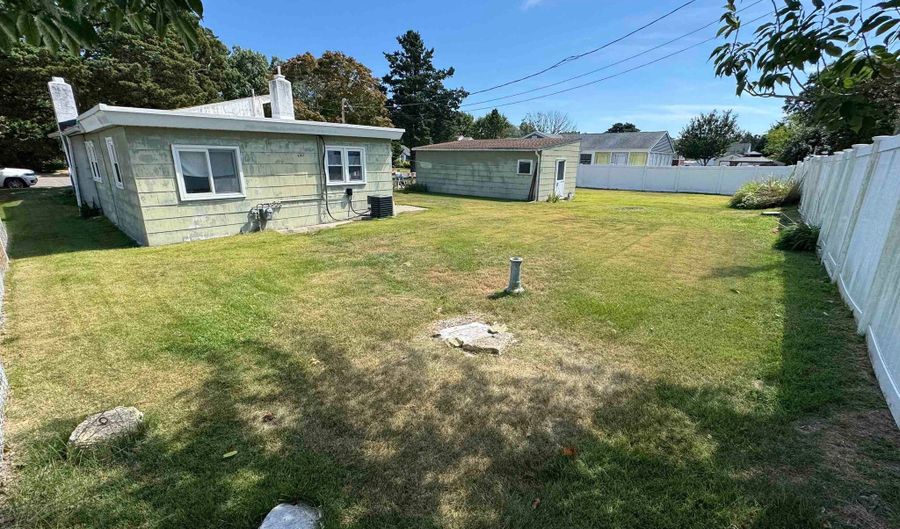 34 E Mapleshade Ln, Beesleys Point, NJ 08223 - 2 Beds, 1 Bath