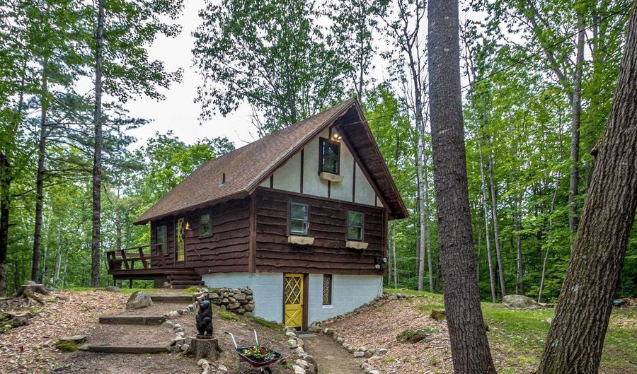 41 Allen Rd, Bartlett, NH 03838 - 2 Beds, 1 Bath