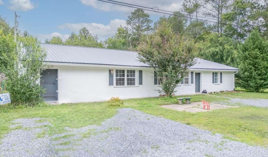 4494 Old Summerville Rd, Armuchee, GA 30105 - 5 Beds, 3 Bath