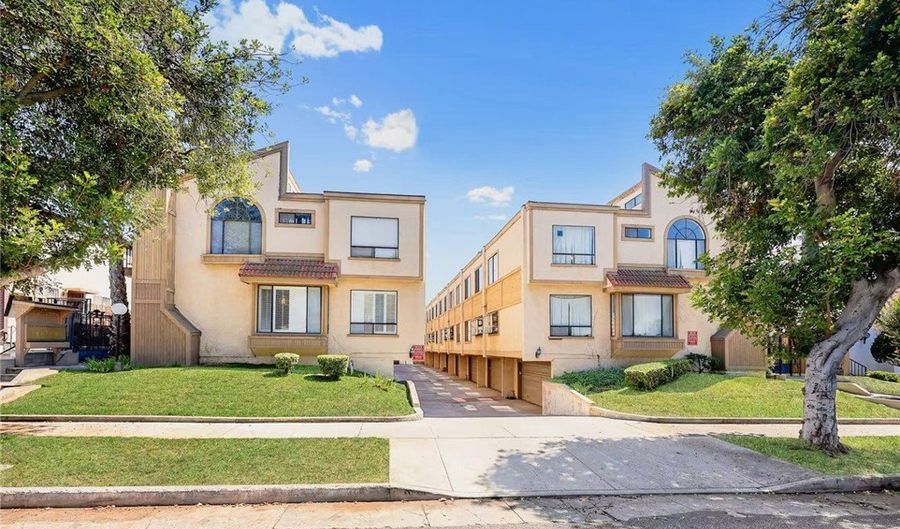 2106 Cedar St G, Alhambra, CA 91801 - 3 Beds, 3 Bath