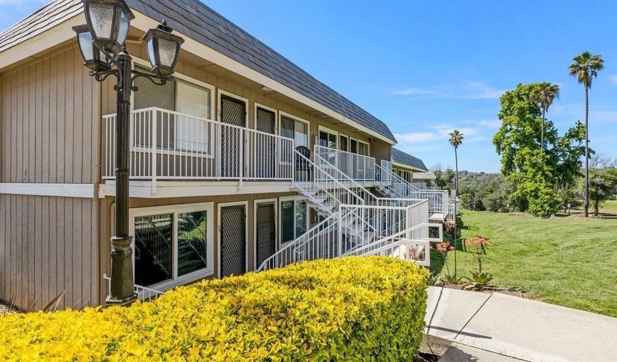 27725 Mountain Meadow Rd 35, Escondido, CA 92026 - 1 Beds, 1 Bath