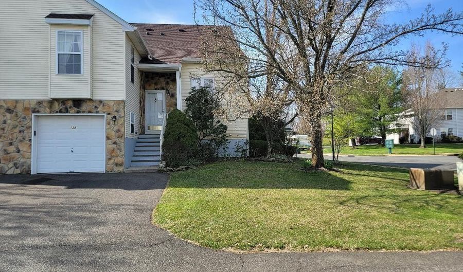 139 Tennis Ct, Belmar, NJ 07719 - 2 Beds, 3 Bath