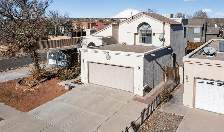 4729 Plume Rd NW, Albuquerque, NM 87120 - 3 Beds, 2 Bath