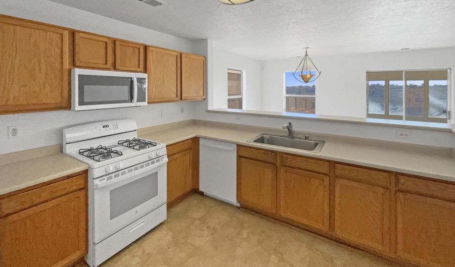 5316 Sole Grande Rd NW, Albuquerque, NM 87114 - 4 Beds, 3 Bath