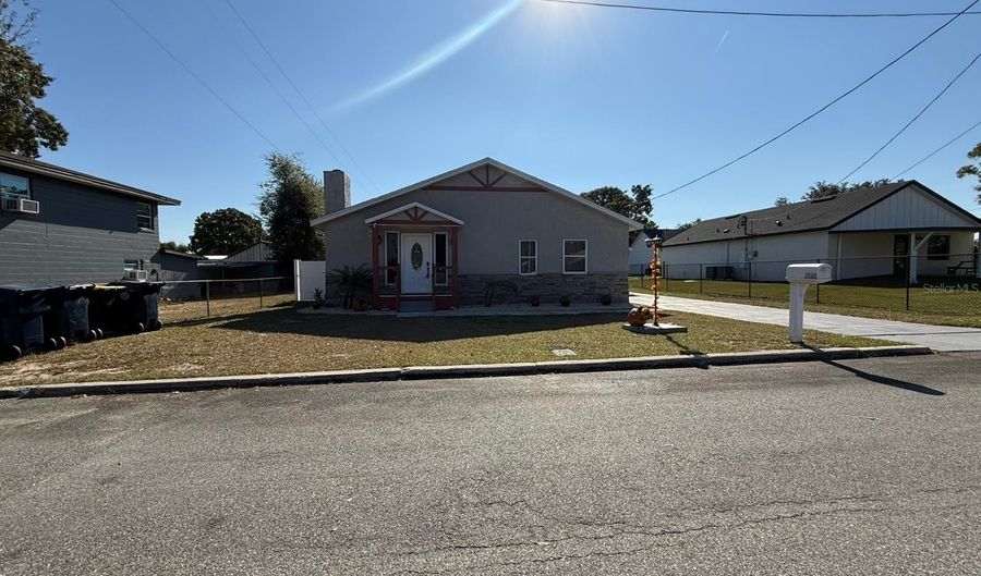 208 CENTER ST St, Auburndale, FL 33823 - 0 Beds, 0 Bath