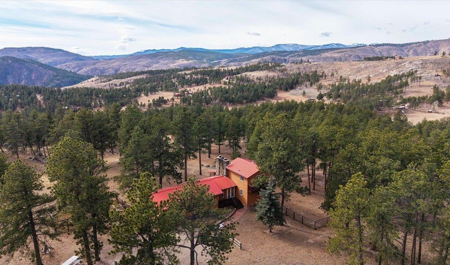 440 La Hermosa Dr, Bellvue, CO 80512 - 5 Beds, 3 Bath