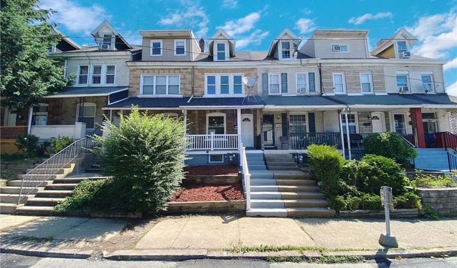 423 Bradford St, Allentown, PA 18109 - 3 Beds, 2 Bath