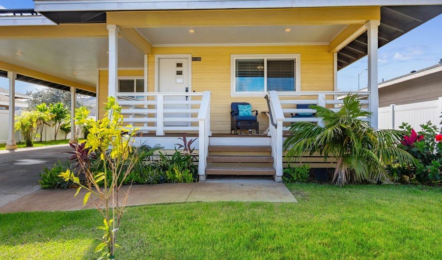 91-1348 Kakiwi St, Ewa Beach, HI 96706 - 3 Beds, 2 Bath