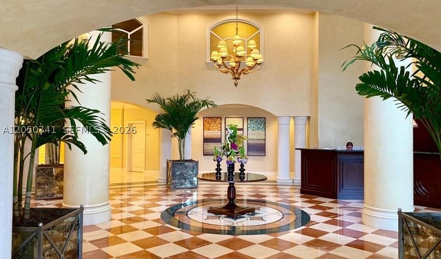 20000 E Country Club Dr 405, Aventura, FL 33180 - 3 Beds, 3 Bath