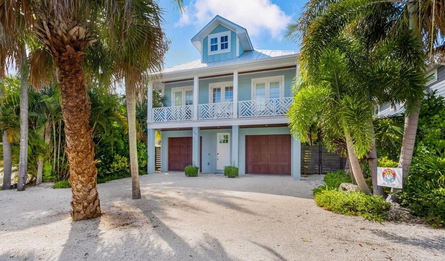 418 MAGNOLIA Ave, Anna Maria, FL 34216 - 4 Beds, 5 Bath