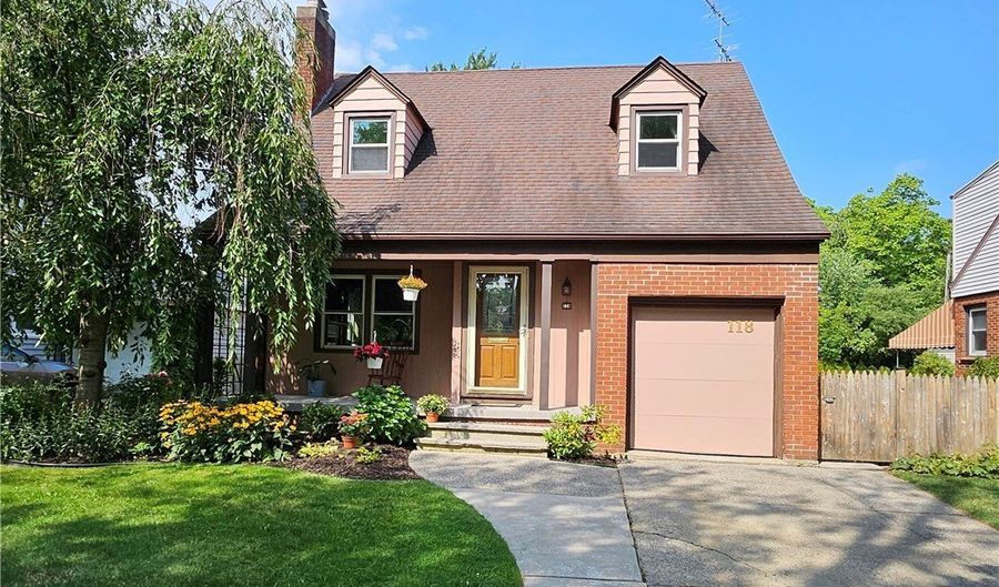 118 Allenhurst Rd, Amherst, NY 14226 - 3 Beds, 2 Bath