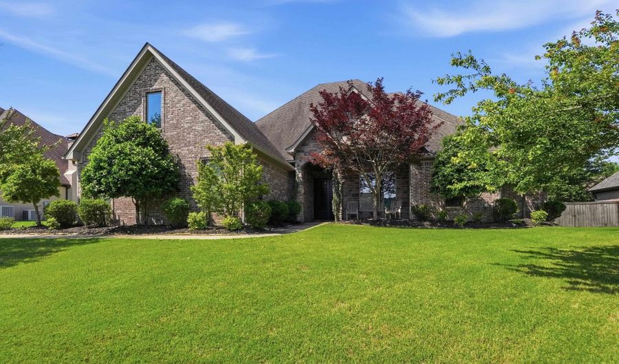 7015 Westshore Ave, Benton, AR 72019 - 4 Beds, 4 Bath