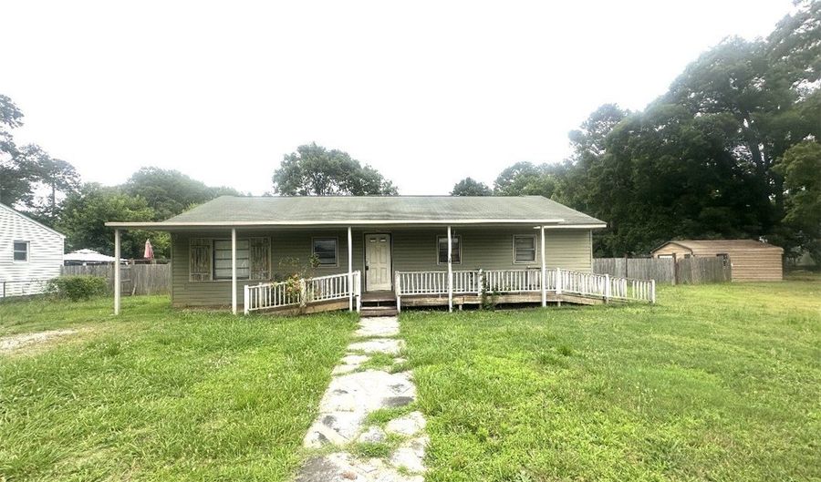103 Hillside Dr, Anderson, SC 29625 - 3 Beds, 1 Bath