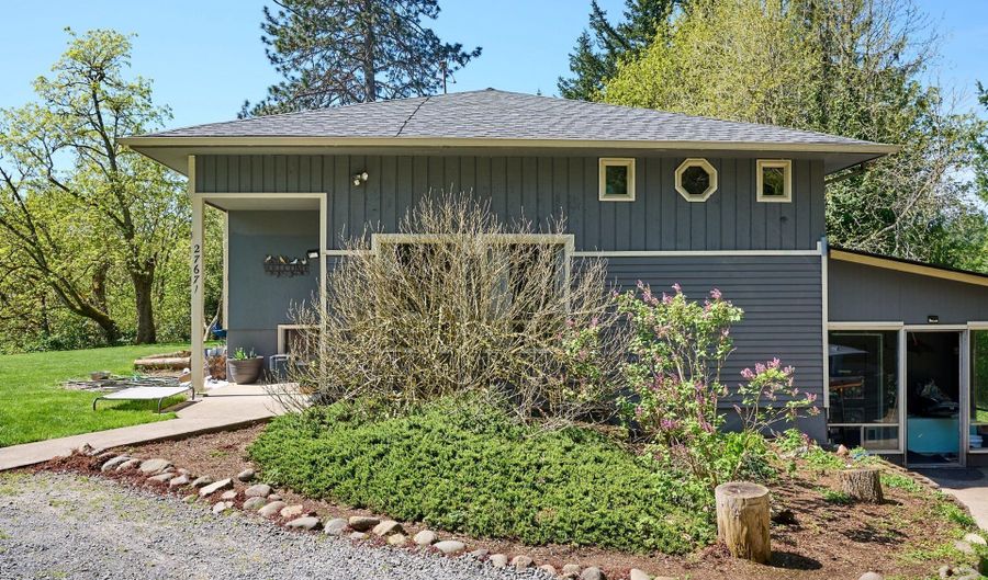 27671 S RINGO Rd, Mulino, OR 97042 - 4 Beds, 2 Bath