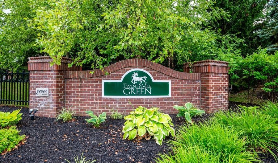 9562 Greenery Ct, Deerfield, OH 45140 - 2 Beds, 4 Bath