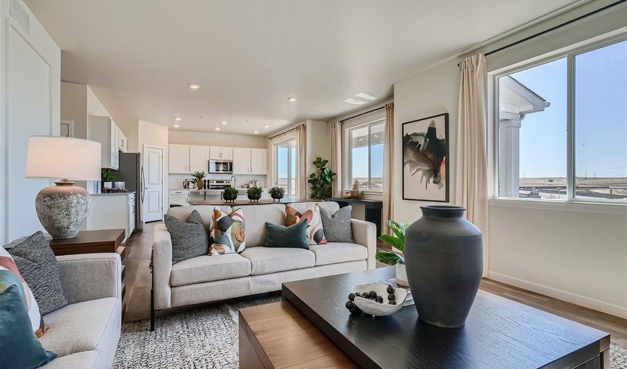 3353 N Irvington St, Aurora, CO 80019 - 4 Beds, 3 Bath