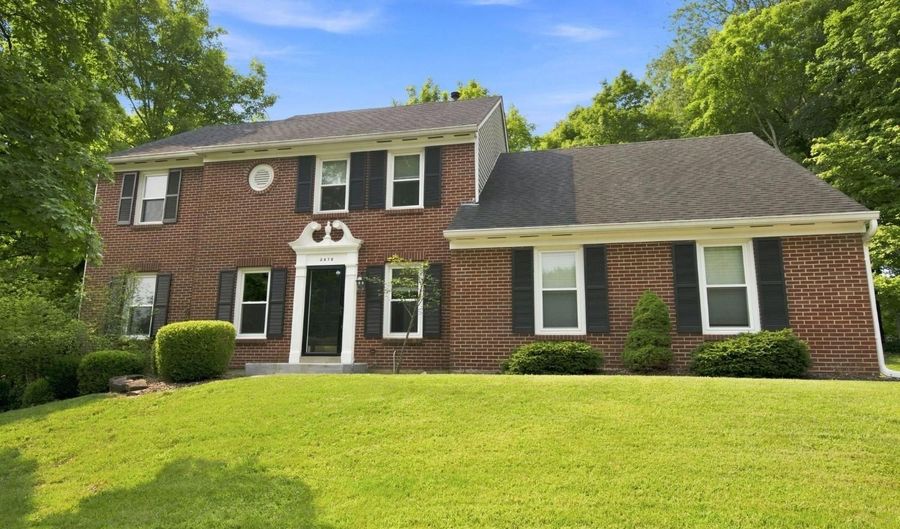 2678 Royalwoods Ct, Anderson Twp., OH 45244 - 4 Beds, 3 Bath