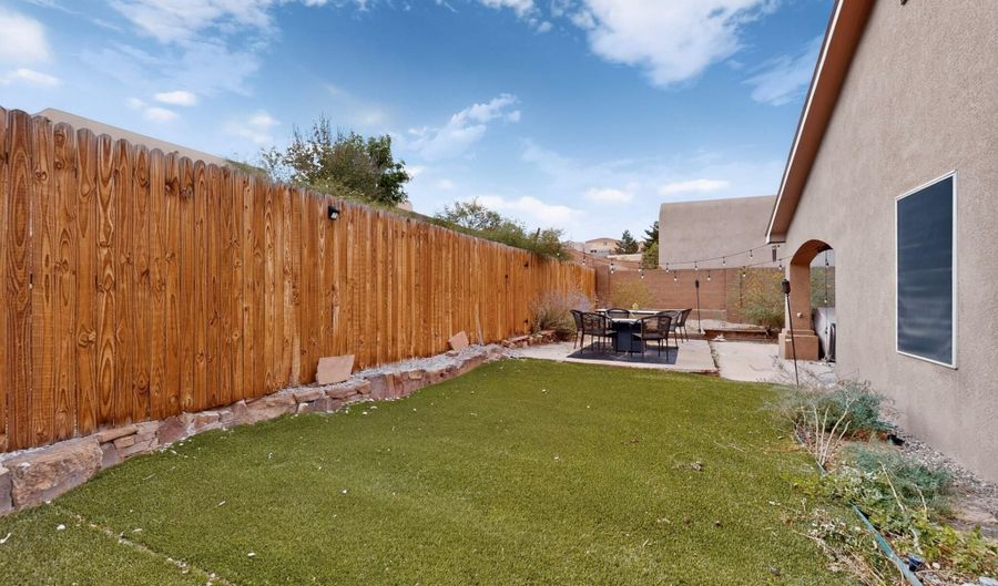 10535 Portofino Dr NW, Albuquerque, NM 87114 - 3 Beds, 2 Bath