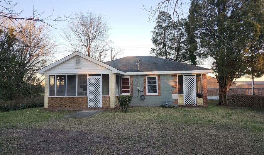 1121 Carroll, Macon, GA 31206 - 3 Beds, 1 Bath