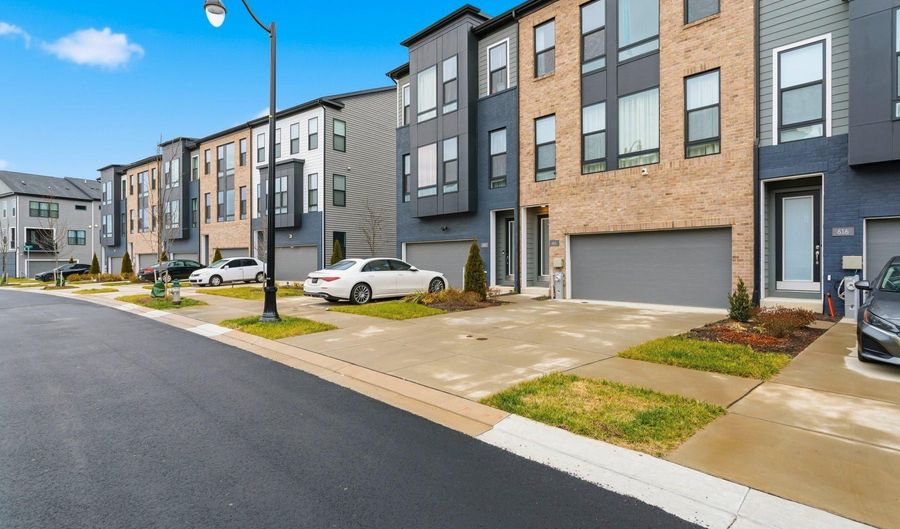 614 GLENN LAKE Dr, Bowie, MD 20716 - 3 Beds, 4 Bath
