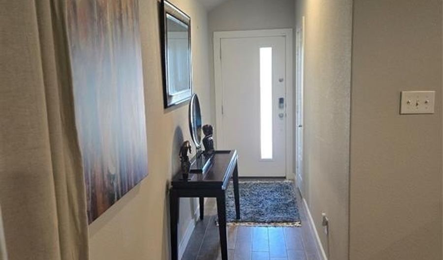 713 Griffith Park Trl, Alvarado, TX 76009 - 3 Beds, 2 Bath