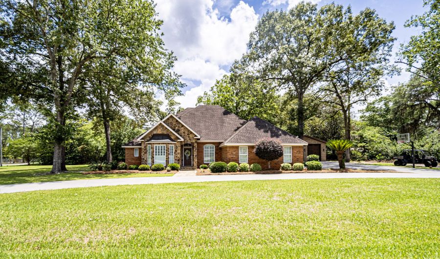 603 Newton Dr, Adel, GA 31620 - 3 Beds, 2 Bath