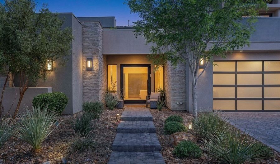 24 Garden Rain Dr, Las Vegas, NV 89135 - 4 Beds, 5 Bath