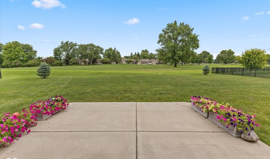 5156 Fairview Ct, Avon, IN 46123 - 3 Beds, 3 Bath