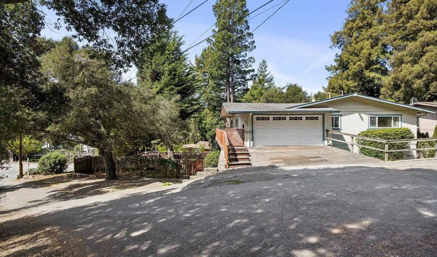 601 Burns Ave, Aptos, CA 95003 - 4 Beds, 2 Bath