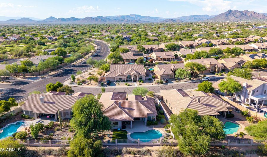 5011 E JUSTICA St, Cave Creek, AZ 85331 - 3 Beds, 3 Bath