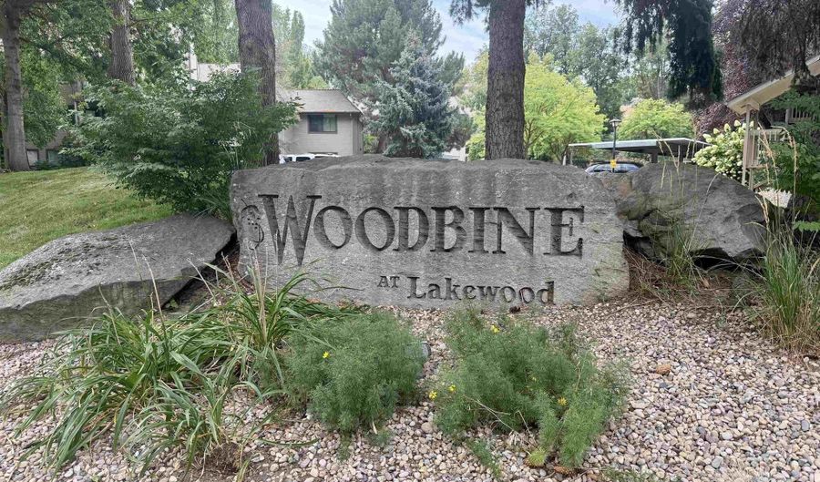 3757 S S Gekeler Ln 192, Boise, ID 83706 - 2 Beds, 2 Bath