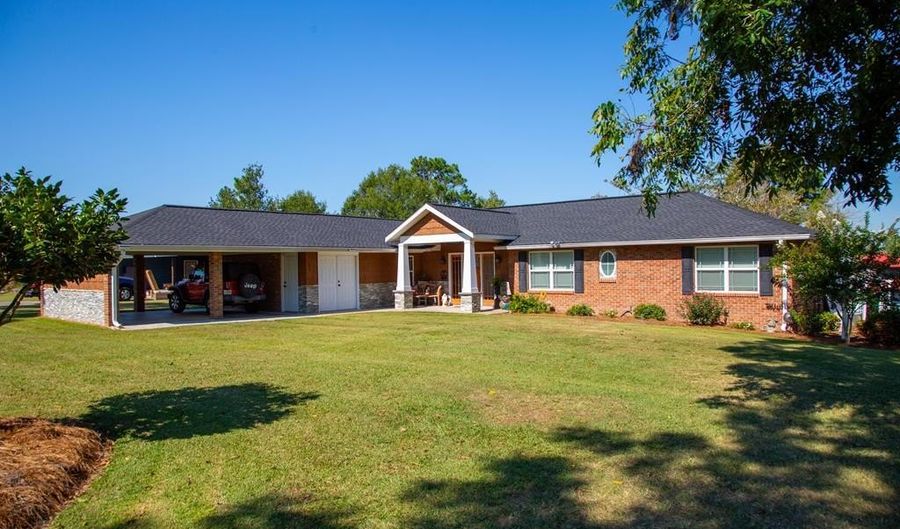 2612 Buck Head Rd, Baxley, GA 31513 - 3 Beds, 2 Bath