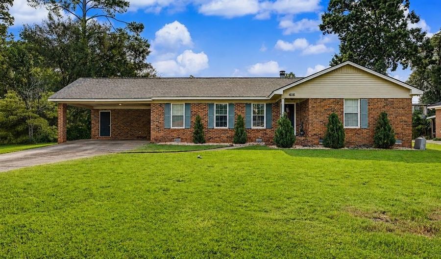 416 Forest Glen Dr, Albany, GA 31707 - 3 Beds, 2 Bath