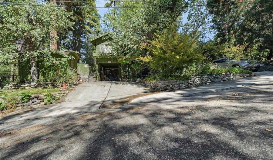 37590 Live Oak, Angelus Oaks, CA 92305 - 2 Beds, 1 Bath