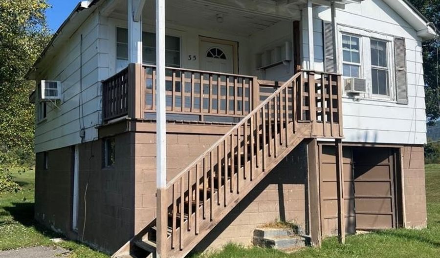 35 Cross Rd, Allen, KY 41601 - 2 Beds, 1 Bath