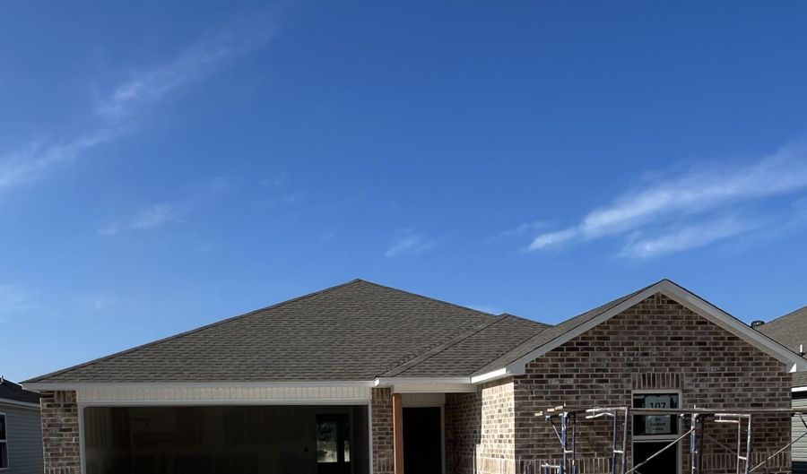209 Flat Wood Ave, Benton, AR 72015 - 3 Beds, 2 Bath