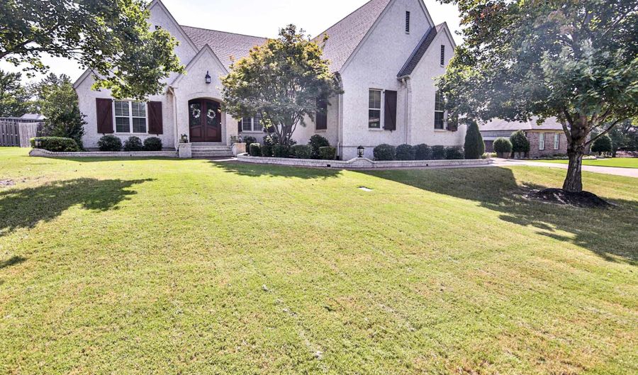 82 LAKEPOINTE Cv, Atoka, TN 38004 - 4 Beds, 3 Bath