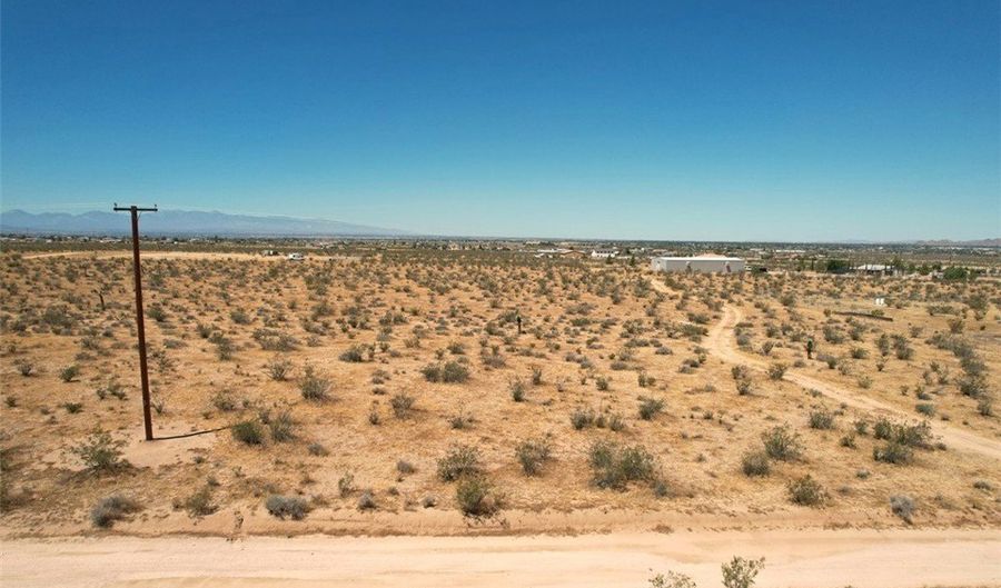 38 Japatul Rd, Apple Valley, CA 92307 - 0 Beds, 0 Bath