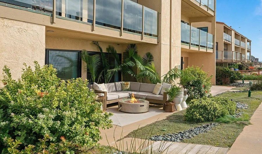 435 S Sierra Ave 114, Solana Beach, CA 92075 - 1 Beds, 2 Bath