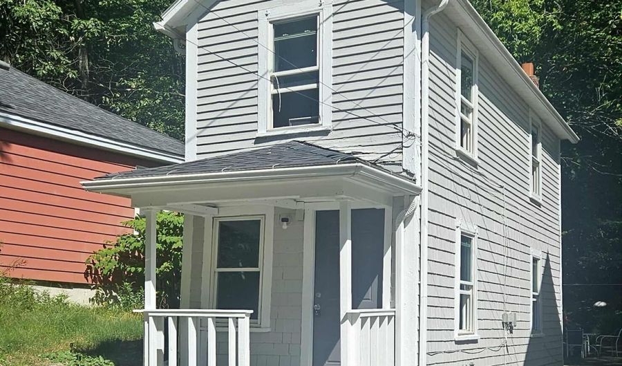 71 Boothby St, Augusta, ME 04330 - 1 Beds, 0 Bath