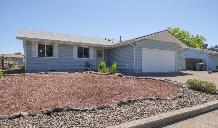 4589 SE Geary St, Albany, OR 97322 - 3 Beds, 2 Bath
