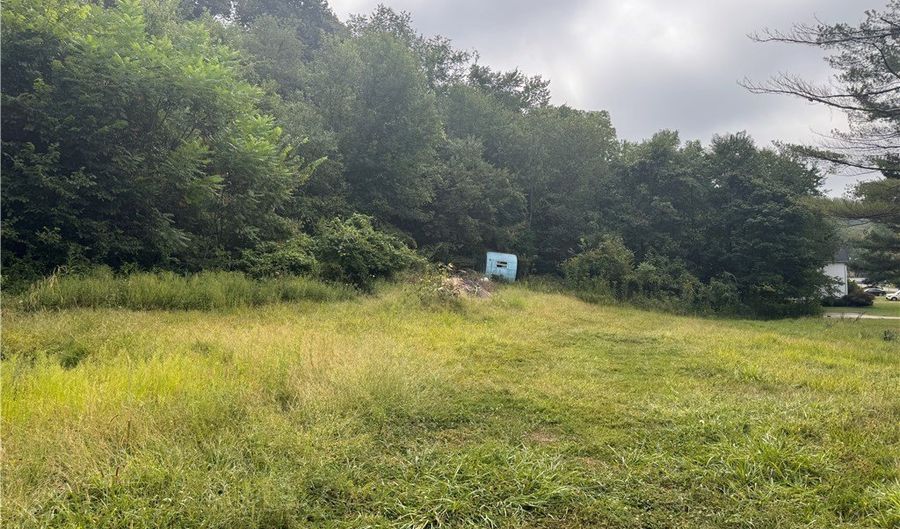 103 Horeshoe Aly, Adena, OH 43901 - 0 Beds, 0 Bath