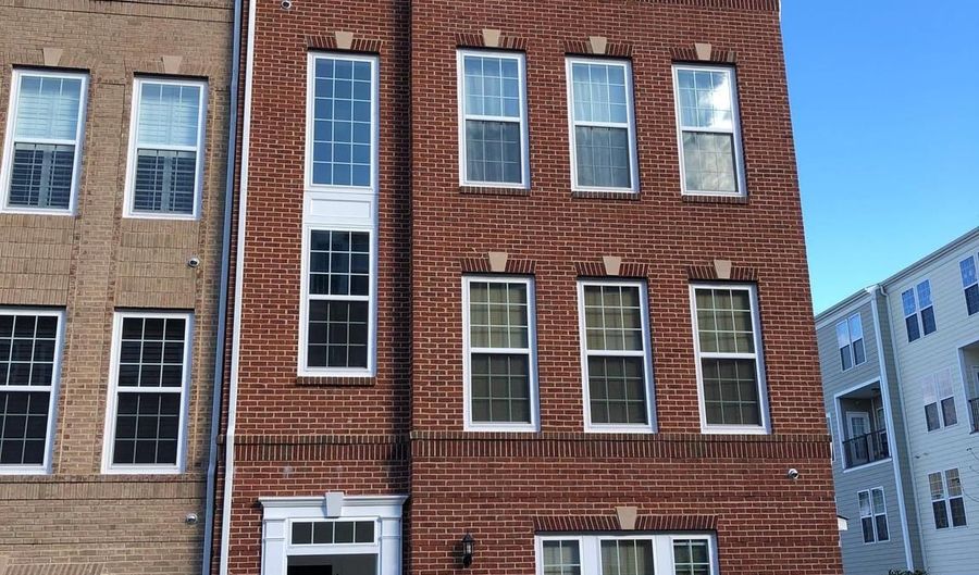 42797 BURRELL Sq, Ashburn, VA 20147 - 3 Beds, 3 Bath