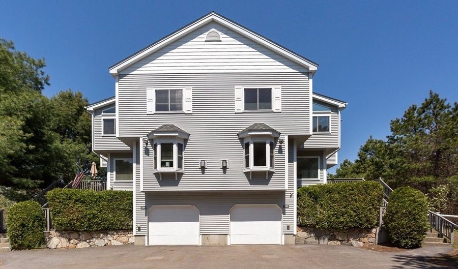 1203 Old Bridge Ln 1203, Bellingham, MA 02019 - 2 Beds, 3 Bath