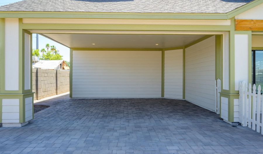 274 N Delaware St B, Chandler, AZ 85225 - 3 Beds, 2 Bath